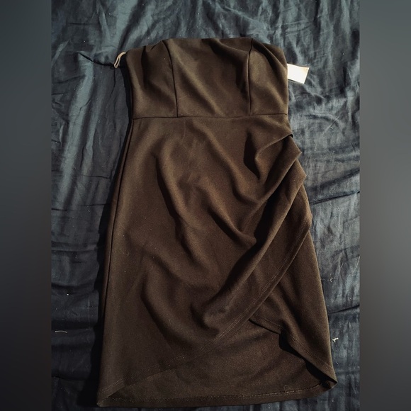 Charlotte Russe Wrap Ruched Strapless Mini Dress in Bow Tie Black New with Tags - Picture 4 of 8